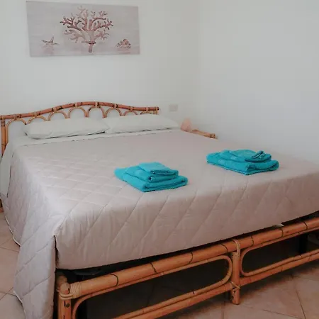 Casa Annina Апартаменти Ольбія